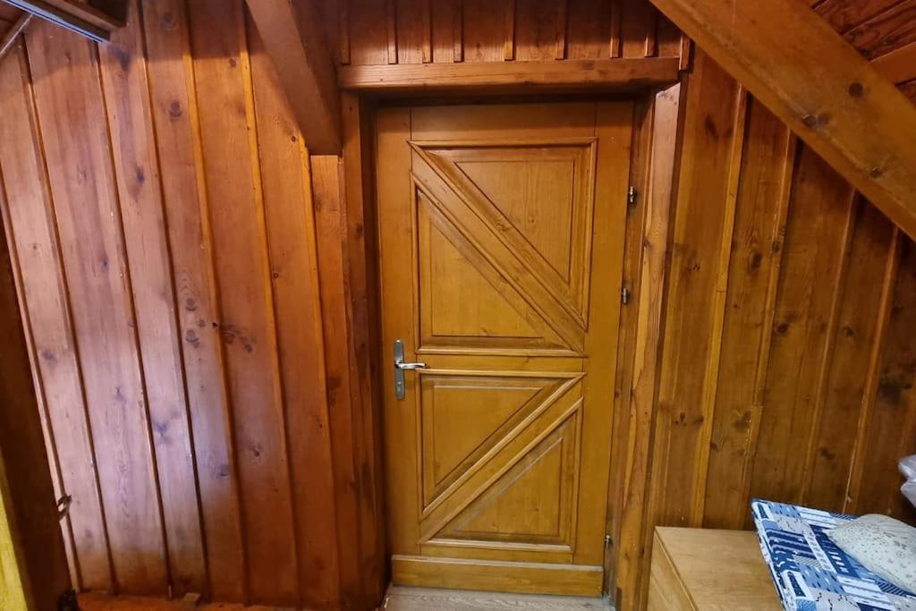 Country Retreat, Near Ljubljana City, Apartma Na Vasi, Blizu Mesta Ljubljana Appartement Medvode Buitenkant foto